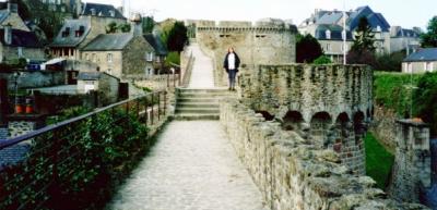 Kim on the ramparts in Dinan, Brittany