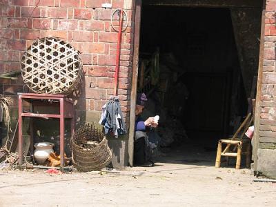 March 25: Street scenes from second day in Shaoyang