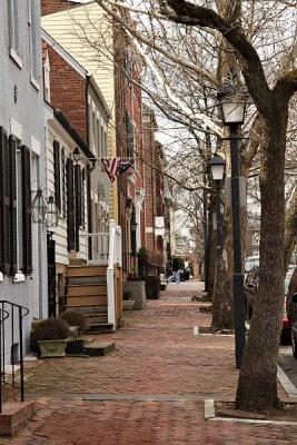 u25/larspa/medium/40757665.AlexandriaStreetScene2.jpg