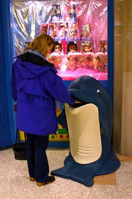 e106_dolphinbucket in the mall