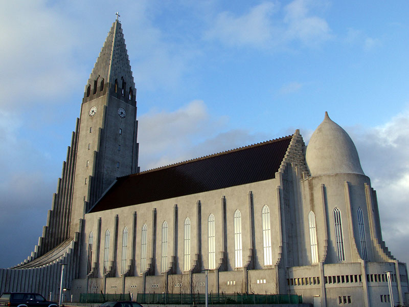 Hallgrimskirkja, Reykjavik, sunset light