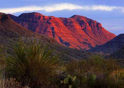 Mountain in Sunset Glow 7633