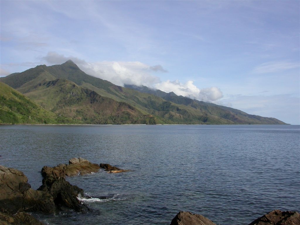 Near Hienghene