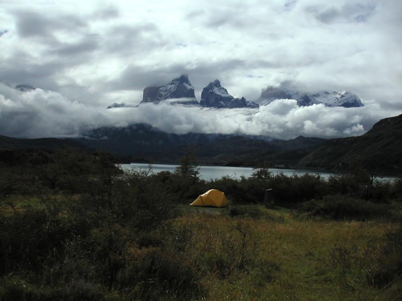 Los Cuernos behind Lago Nordenskjold