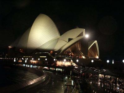 Sydney Opera House at Night.jpg