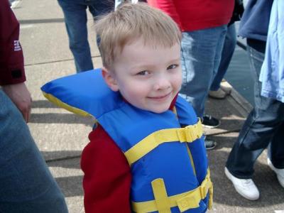 What a cute kid!