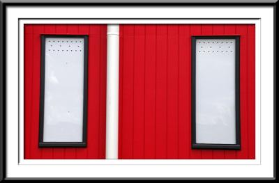 windows in red