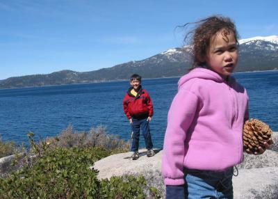 u25/rkeist/medium/15072622.030328_LakeTahoe_Alex_Madeline_02.jpg