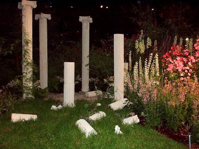 u25/rsub8/medium/40710459.flowershow2001ruins.jpg