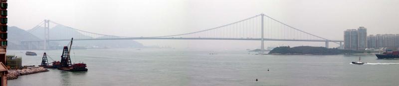 Tsing Ma Bridge in springtime<br />春霧青馬