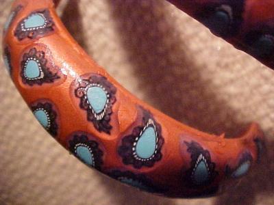 u25/stargazer/medium/15102149.paisleybraceletclose.jpg