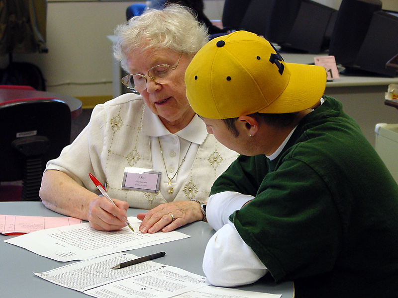 <B>Sharing Wisdom</B><BR><FONT size=2>by Ann Chaikin</FONT>