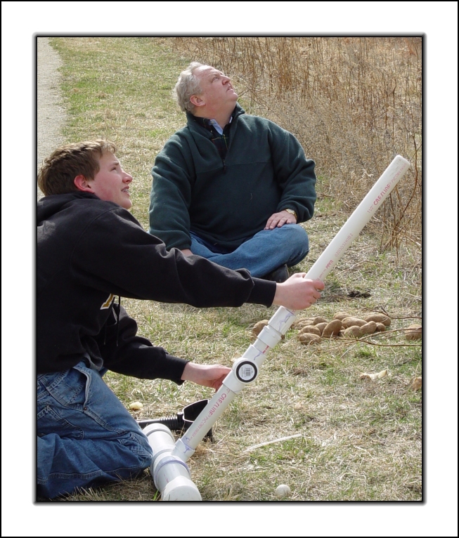 <b>Potato Bonding</b><font size=1><br><a href=http://www.pbase.com/707er>by Jeff D</a></font>