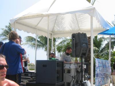 Sean Cusick - Thump Radio party @ Surfcomber Hotel