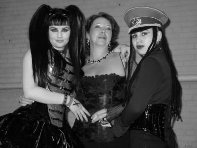Dsc07208.jpg Rachel, La Velle and Hani