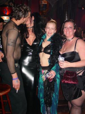 Dsc07295.jpg Mike, Atir, Melissa and Kelly