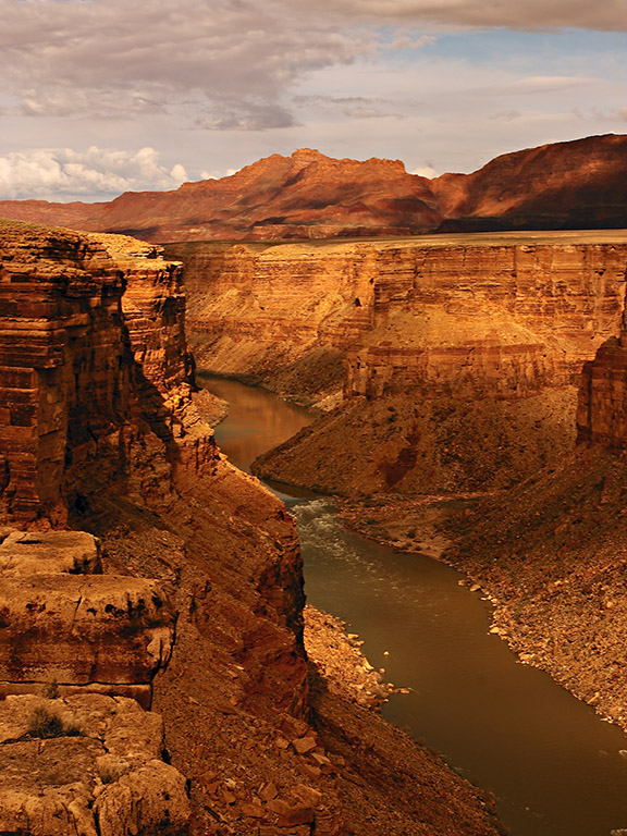 CRW_4957 canyon.jpg