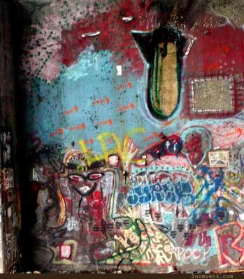 u25/tremont/medium/876931.bomb.jpg