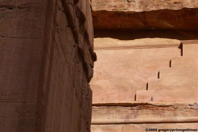 Sharpened stone, Petra