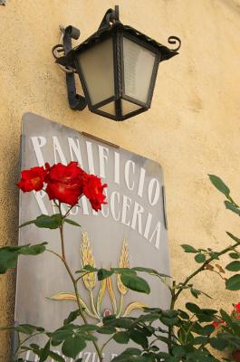 S. Quirico d'Orcia bakery