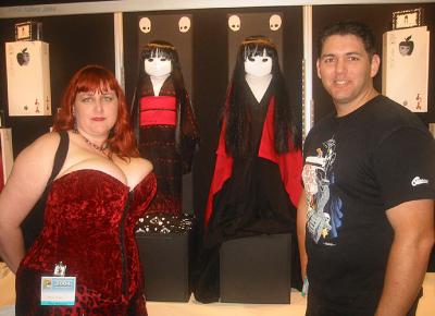 u26/adlerz/medium/31696065.comic_con_thursday_17.jpg