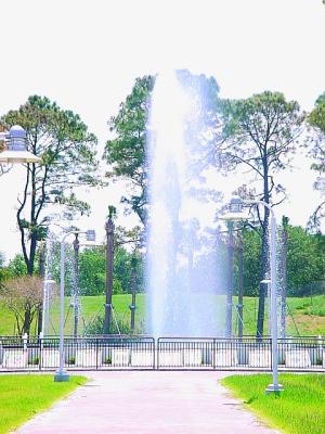 MardiGrasFountain1.jpg