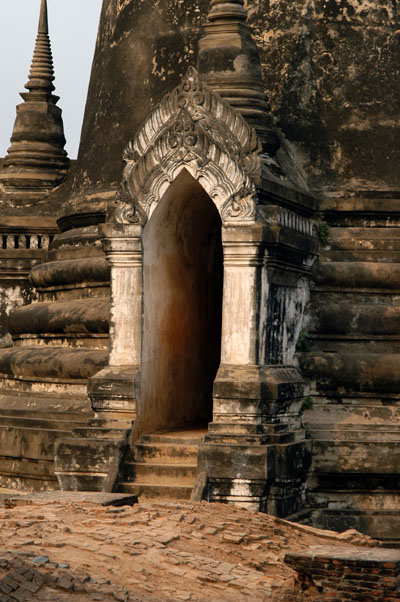 Chedi entrance, Wat Phra Si Sanphet