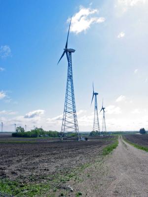 Iowa Wind Generators Just Off C-16 in NW Iowa