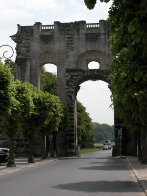 Gate by the stables