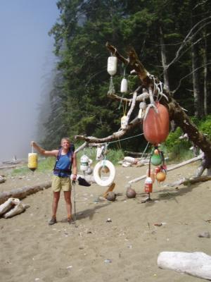 u26/briansolar1/medium/31708861.westcoasttrailbrianandbuoysusedastrailmarkers.jpg