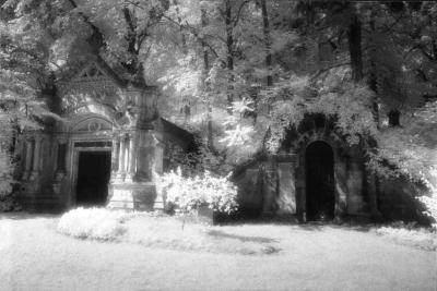 Lakeview Cemetery.jpg