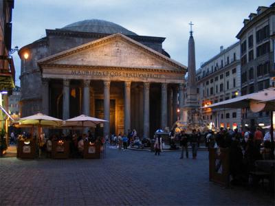 Pantheon at Dusk.jpg