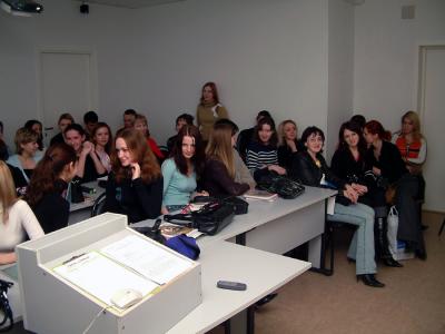 u26/character/medium/43887494.Academy30506.jpg