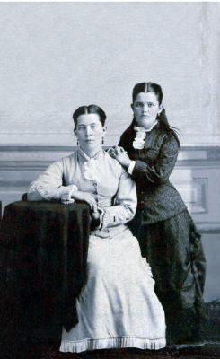 Isabella (Johnston) Graves and Daughter Jennie (#21)