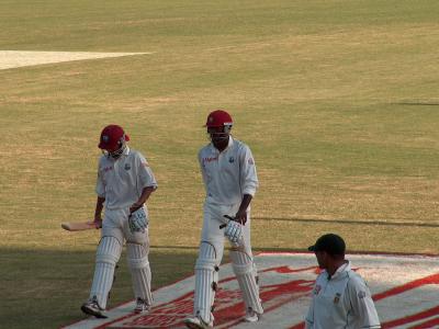 Cricket Ramnaresh Sarwan 127 & Chris Gayle 317 walk off