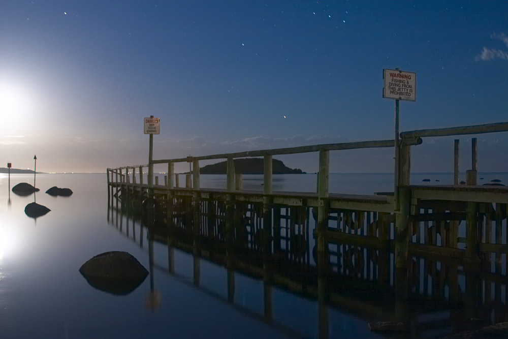 Encounter Bay  *