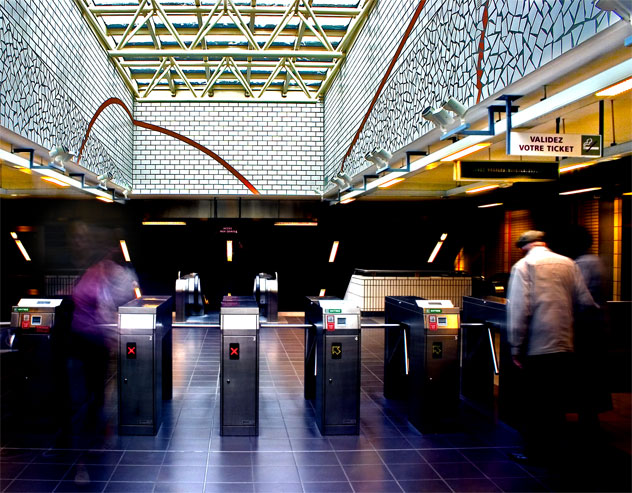 St Cyprien Metro *