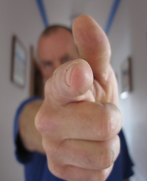 Stick em up*