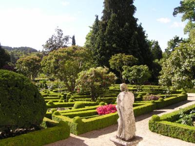 u26/cwright/medium/43861163.MateusPalaceGarden2.jpg