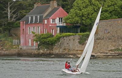 Arcance prs de la maison rose