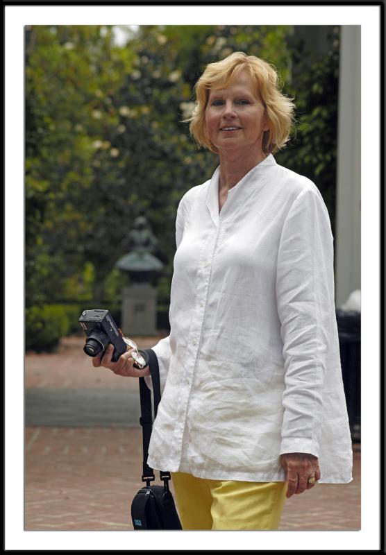 Coleen<br><font size=3>ds20050513_0112awF Coleen.jpg</font>
