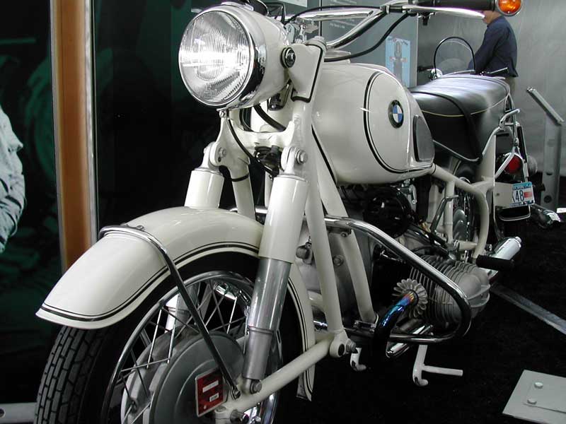 They look good in white, too: A 1960 R69