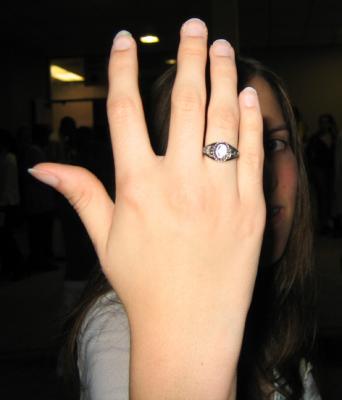 u26/etfitz/medium/43531499.heidiring.jpg