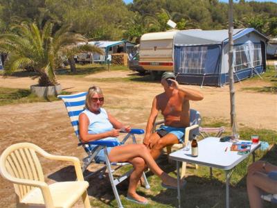 Pete &  Liz, from England.