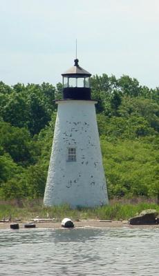 Pooles Island Lighthouse : Down Time Charters