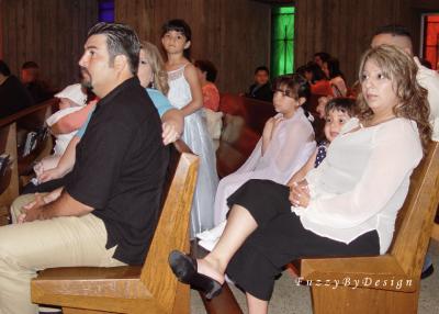 dsc05378 family pew 5x7.jpg