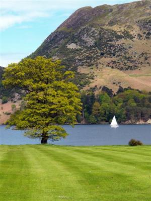From the 'Inn On The Lake'