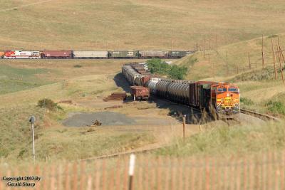 BNSF 4750 East At East Rocky - Wide View