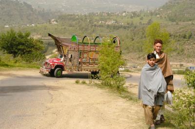 Lorry near Joona