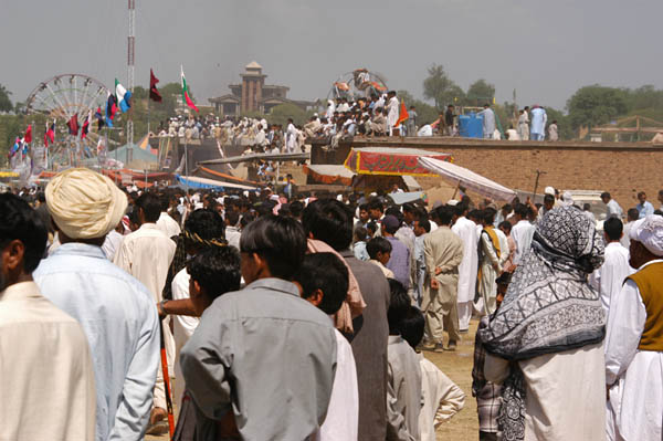 Crowds at Vasakhi